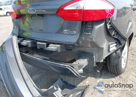 2018 Ford Fiesta Se z USA, uszkodzony, nr VIN 3FADP4BJ0JM138152